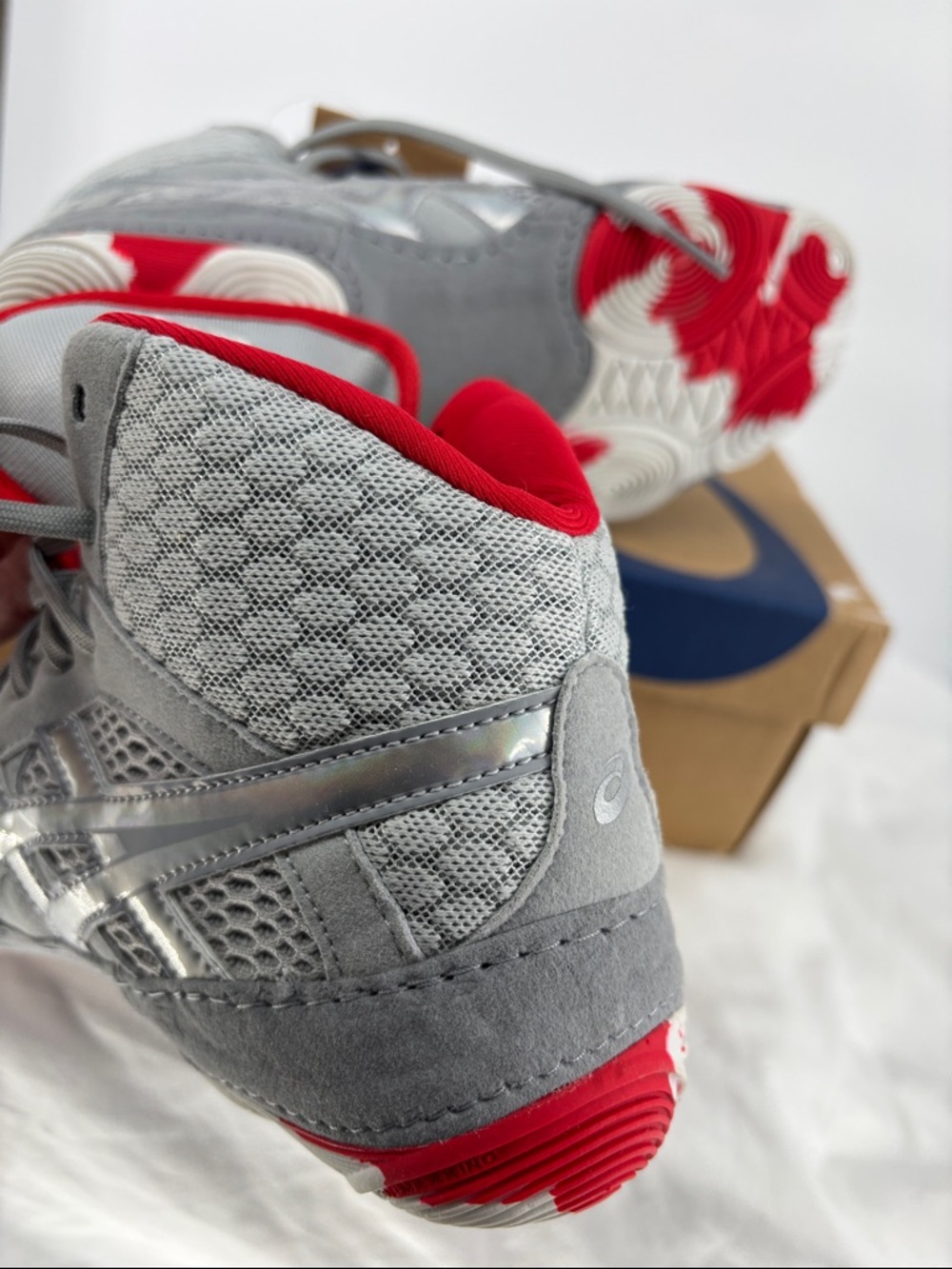 ASICS MATBLAZER Piedmont Ortholite  grey /classic red lace up shoes 8.5 NWT - Picture 13 of 15